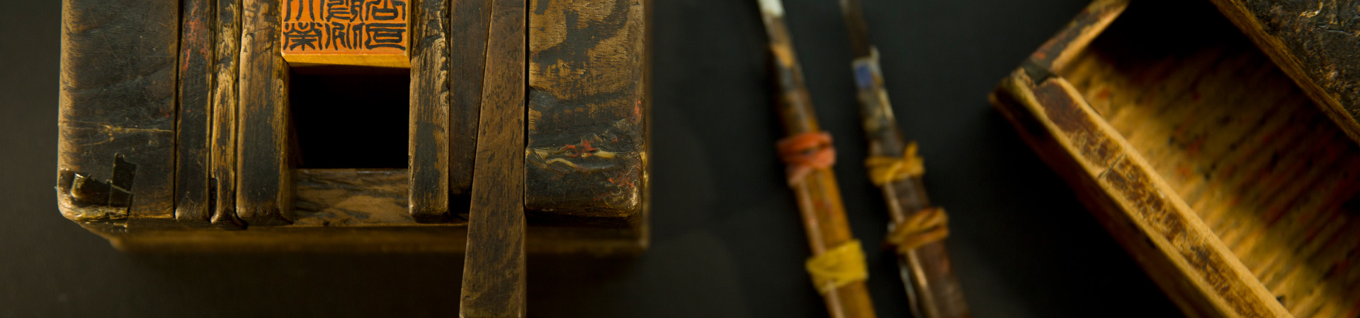 服務項目:手刻印章、結婚印章、公司大小章